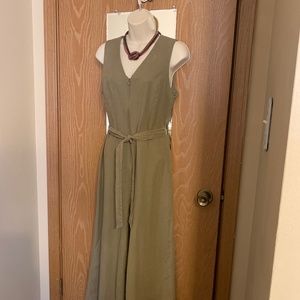 Versatile piece for anyone’s wardrobe!